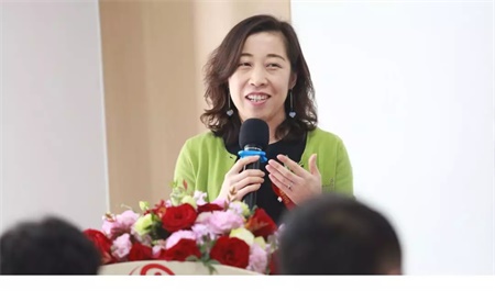 交大魅力副院长王欣荣：当下我们应培养什么样的国际化学生？