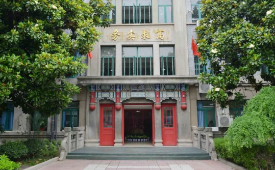 南京十三中国际部课程介绍