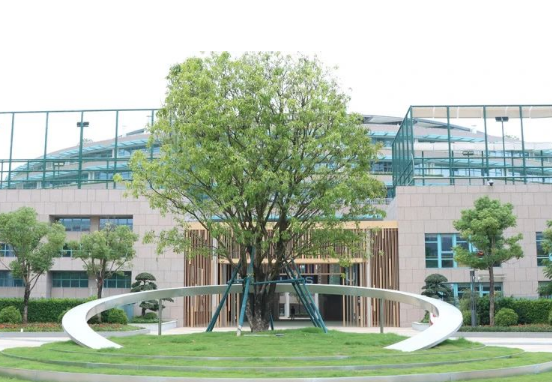 广州ULC剑桥国际高中详细介绍及入学指南