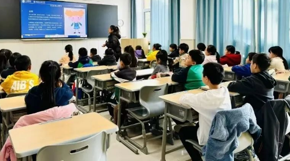 北京新学道临川学校国际部学费、住宿条件、入学考试等