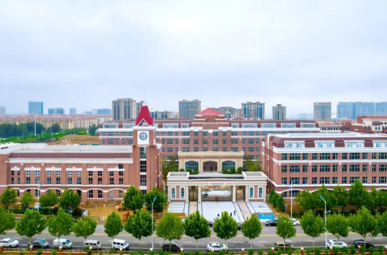青岛明德双语学校2025年招生简章！