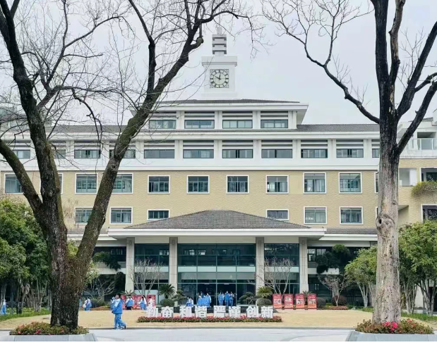 杭十四国际部食宿条件介绍