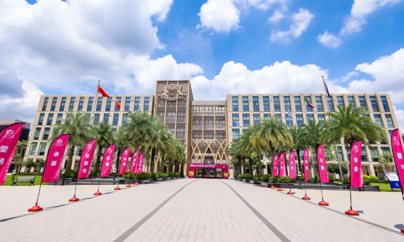 2025年广州斐特思学校国际高中插班招生简章