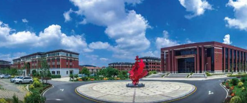 上海金山区枫叶国际学校
