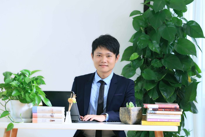 丁伯文 班主任 毕业于美国Salisbury University, 获中文及英语双学位硕士。曾获国家励志奖学金、研究生一等奖学金、优秀研究生干部、美国弗莱明杰出研究生候选人等荣誉称号。
