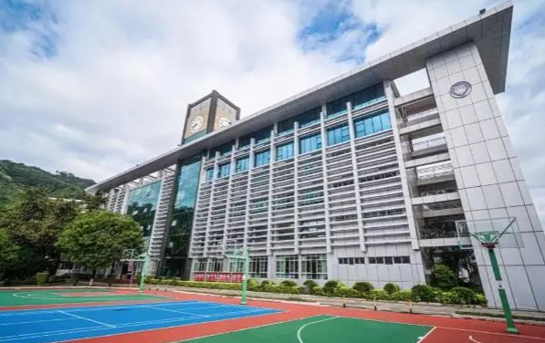 2025年深圳富源英美学校招生信息