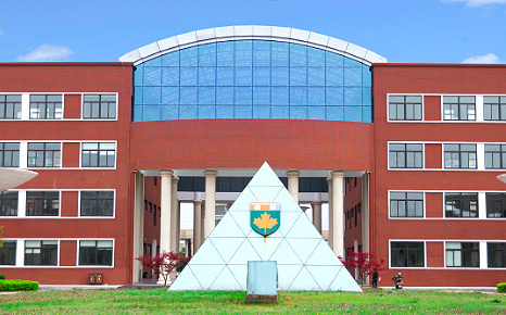 上海中加枫华国际学校