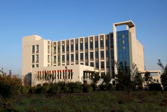 西安科技大学高新国际部