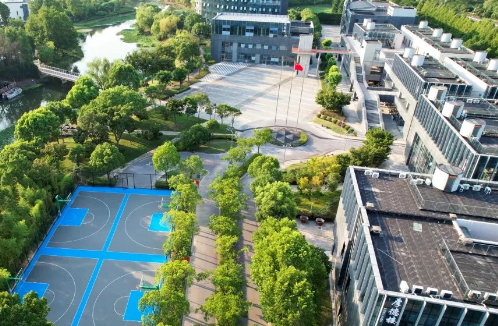 上海林国荣学校